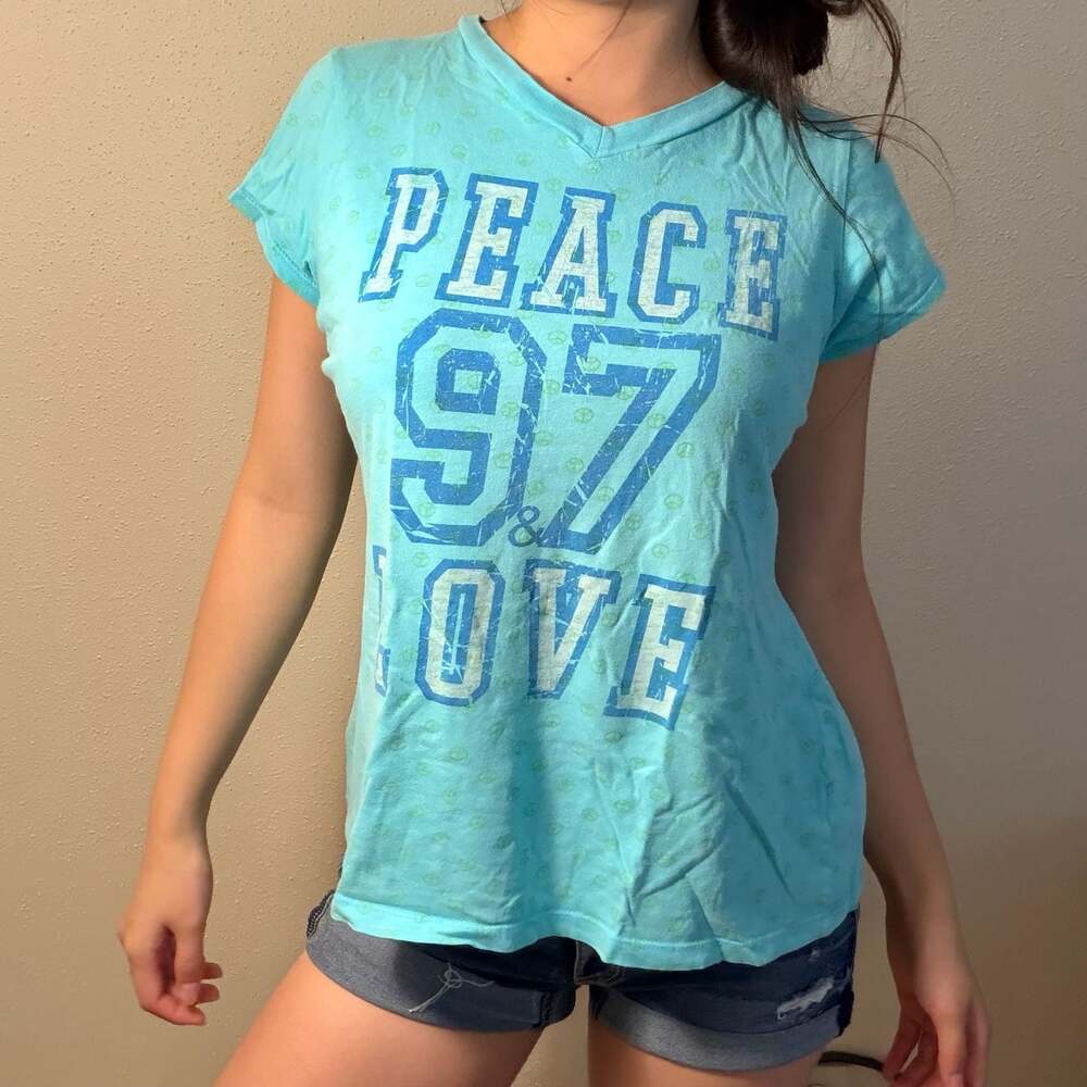 Total Girl Girls Peace & Love 97 Graphic V-Neck T-Shirt
